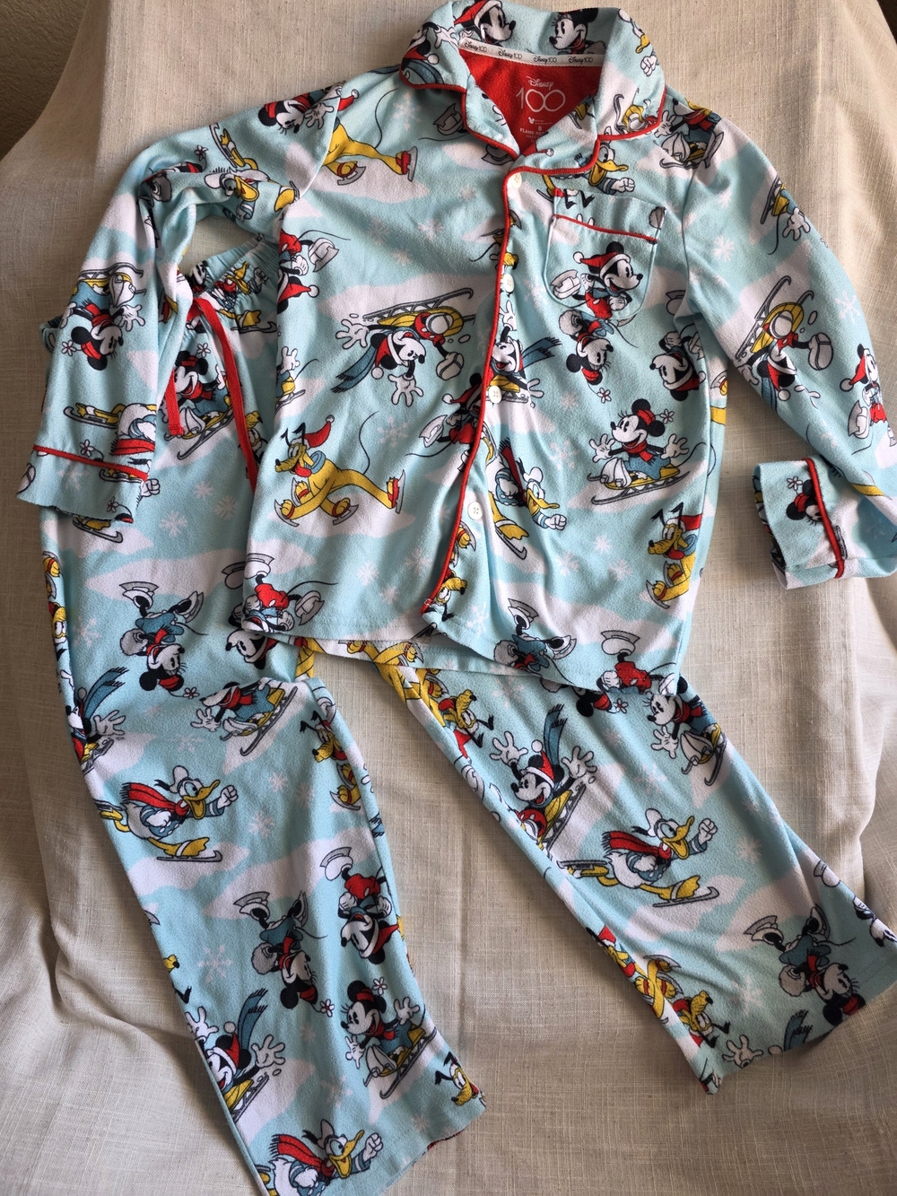Disney Kids' Light Blue Mickey & Friends Pajama Set Size 8 Comfy And Warm